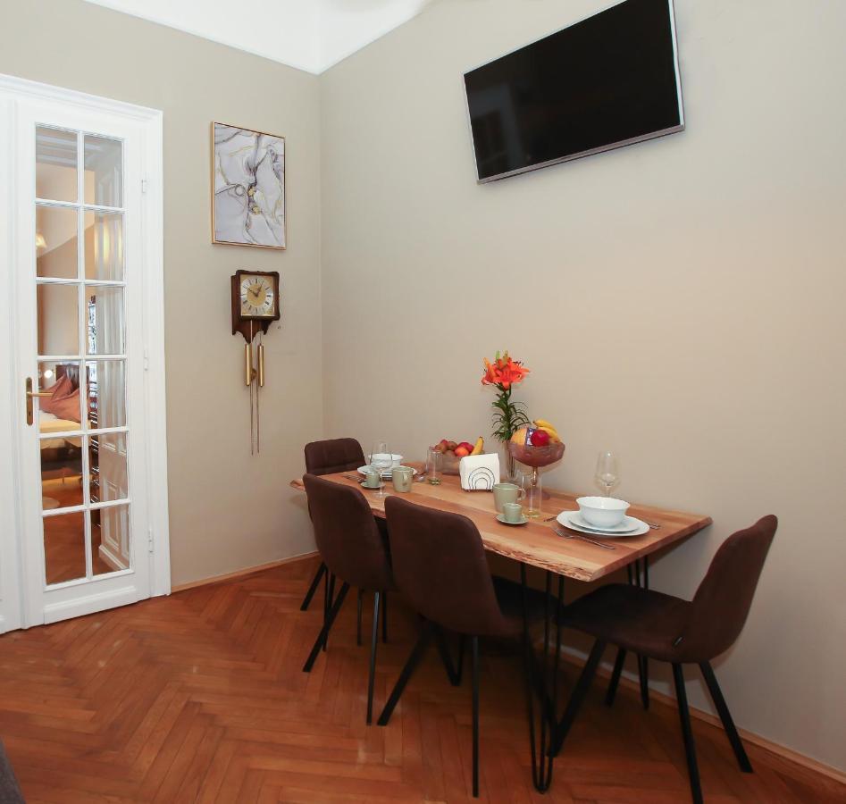 Apartments Vienna Opera Luaran gambar